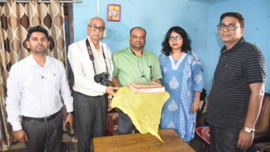 पाँच पीढिय़ों से सहेजी गई सांस्कृतिक विरासत आई सामने, झिरमिट्टी में मिली 250 वर्ष पुरानी पांडुलिपि