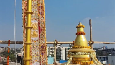 शिखरबद्ध श्री सीमंधर स्वामी जैन मंदिर व चमत्कारी जैन दादाबाड़ी में कल चढ़ेगी नई ध्वजा शिखरबद्ध श्री सीमंधर स्वामी जैन मंदिर व चमत्कारी जैन दादाबाड़ी में कल चढ़ेगी नई ध्वजा