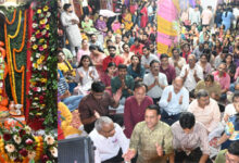 1000 से अधिक लोगों ने श्री चिंताहरण हनुमान मंदिर में एक साथ किया हनुमान चालीसा पाठ