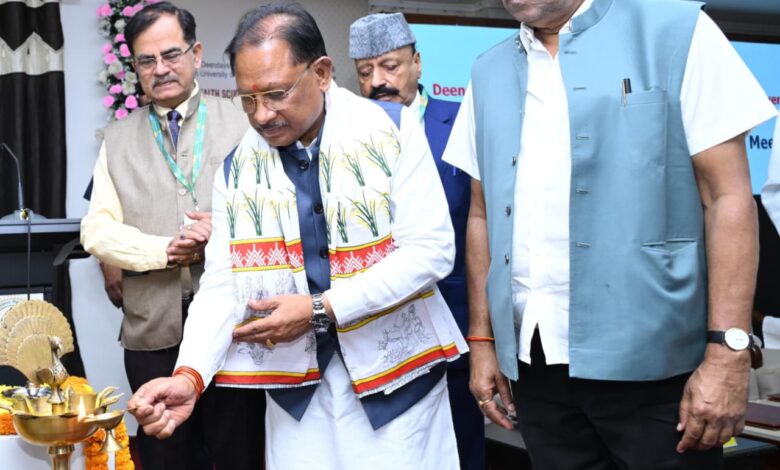 आधुनिक चिकित्सा और पारंपरिक औषधीय ज्ञान के संगम से सशक्त होगा छत्तीसगढ़ का स्वास्थ्य मॉडल: मुख्यमंत्री साय