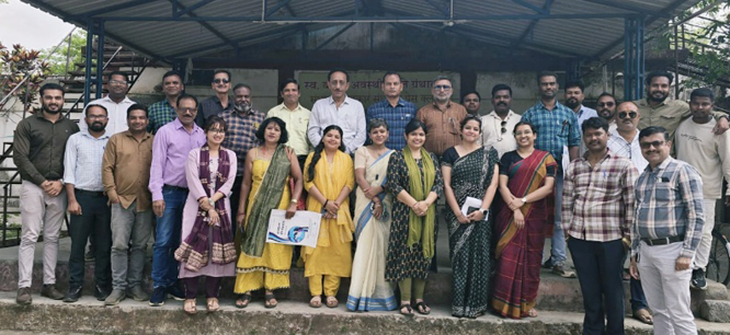 बस्तर में आत्महत्या के मामले में पत्रकारों की रिपोर्टिंग पर हुई कार्यशाला