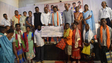 श्रमिक सम्मेलन में योजनाओं की सौगात से खिले श्रमिकों के चेहरे