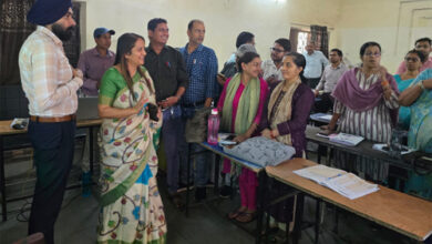 जनगणना प्रभारी ने मोहबाबाजार स्कूल जनगणना प्रशिक्षण केन्द्र का किया औचक निरीक्षण