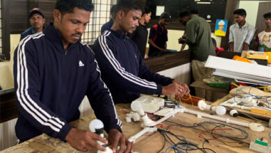 अंधेरे से उजाले की ओर- पुनर्वास नीति ने संवारा विनोद का भविष्य, बारूद की गंध की जगह अपने भविष्य विकास गढने लगे हैं