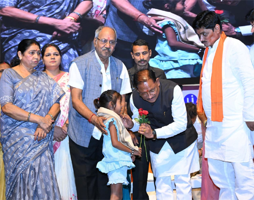 पंचायती राज संस्थाओं को सशक्त बनाकर विकसित भारत की नींव को मजबूत कर रही है हमारी सरकार : सीएम साय