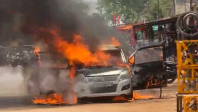 सरायपाली और रायगढ़ में कार-बाइक में आग, अफरा-तफरी और बड़ा नुकसान