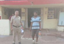 महिला की फोटो से छेड़छाड़ कर ब्लैकमेल करने वाला आरोपी गिरफ्तार