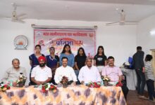 हमारी शिक्षा सबसे पहले देश के लिए है: डॉ सच्चिदानंद शुक्ल