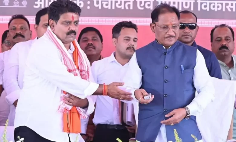 2426 किमी सड़क निर्माण का मुख्यमंत्री साय ने किया शिलान्यास, 781 बसाहटों को मिलेगा पक्का सड़क संपर्क