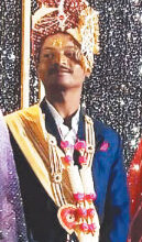 शादी के दूसरे दिन ही दूल्हे ने लगाई फांसी, दुल्हन व माता – पिता सदमें में