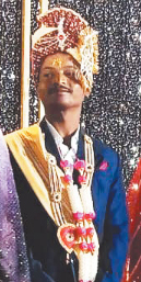 शादी के दूसरे दिन ही दूल्हे ने लगाई फांसी, दुल्हन व माता – पिता सदमें में