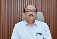 शिक्षा के व्यावसायीकरण को रोकने फीस विनियमन अधिनियम का कड़ाई से पालन कराएं – मुख्य सचिव