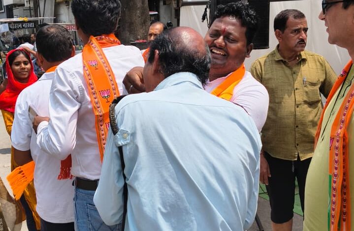 भाजपा सदर बाजार मंडल ने मनाया हर्षोल्लास के साथ स्थापना दिवस भाजपा सदर बाजार मंडल ने मनाया हर्षोल्लास के साथ स्थापना दिवस