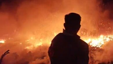 कबाड़ी दुकान में भीषण आग