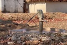 आज भी प्यासे हैं राष्ट्रपति के दत्तक पुत्र