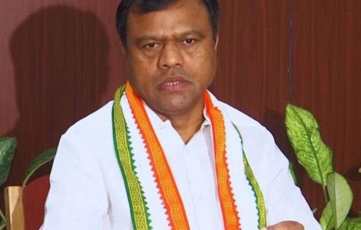 बस्तर के ब्लू प्रिंट पर पीसीसी चीफ बैज ने उठाए सवाल बस्तर के ब्लू प्रिंट पर पीसीसी चीफ बैज ने उठाए सवाल