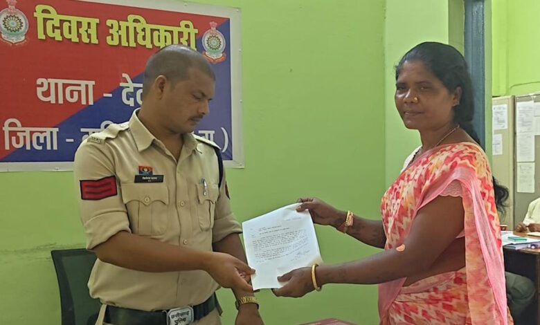 दो साल पहले पूर्ण हुए काम को ढूंढने पूर्व जिला पंचायत सदस्य ने थाने में लगाईं गुहार