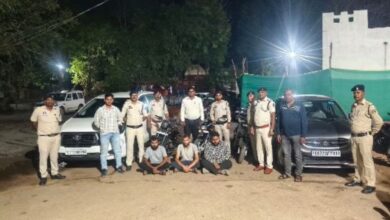 बैंक कर्मियों की सांठगांठ से 3 ठगों ने होल्ड खातों से निकाली रकम