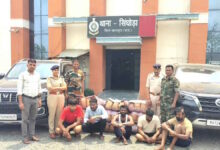 दो कारों से डेढ़ करोड़ के गांजे के साथ 5 आरोपी गिरफ्तार