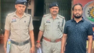 कुरियर से नशे का सामान मंगाकर बेचने वाला आरोपी गिरफ्तार