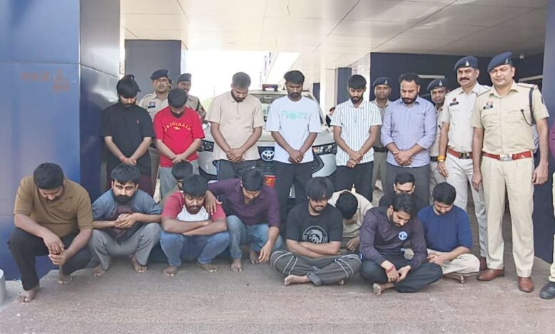 आईपीएल में ऑनलाइन सट्टा खिलाने वाले अंतरराज्यीय गिरोह के 16 पकडे गए