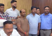 जिन्दा पैंगोलिन के साथ दो तस्कर गिरफ्तार