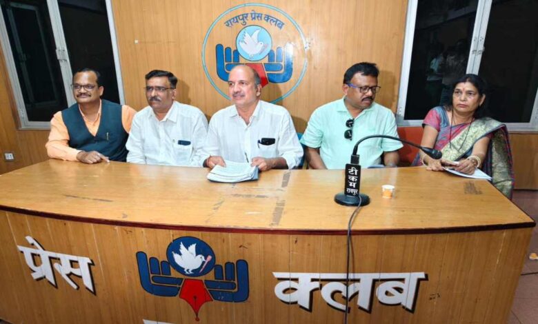 नए सत्र में आरटीई के तहत निजी स्कूलों में नहीं मिलेगा प्रवेश नए सत्र में आरटीई के तहत निजी स्कूलों में नहीं मिलेगा प्रवेश