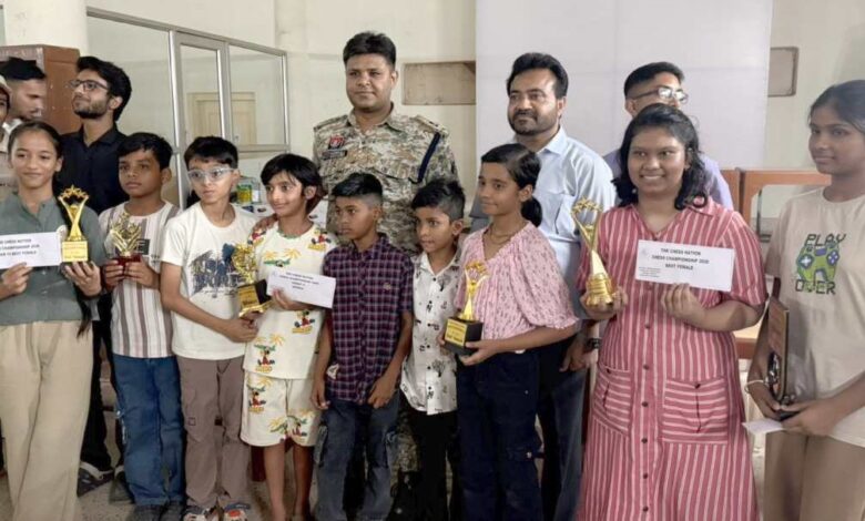 नक्सल क्षेत्र के युवा बने शतरंज के बादशाह