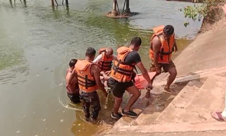 तांदुला नहर में नहाने के दौरान पिता पुत्री बहे