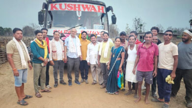 सागमेटा गांव में आज़ादी के 79 साल बाद पहली बार बस सेवा पहुंची