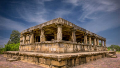 पत्थरों में उकेरी इतिहास की जीवंत गाथा, बारसूर का बत्तीसा मंदिर अद्भुत शिल्पकला का प्रतीक