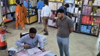 रायपुर में मेडिकल प्रतिष्ठानों पर छापेमारी जारी
