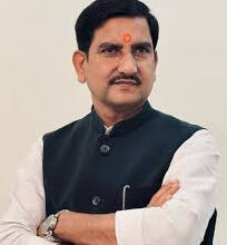 केंद्रीय राज्यमंत्री तोखन साहू ने सुरक्षा काफिल में शामिल गाडिय़ों की संख्या किया कम 