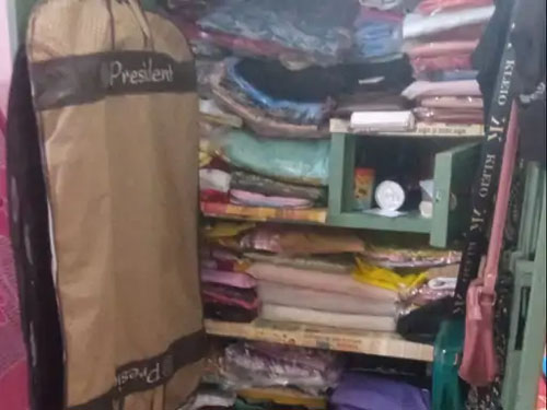 गोदावरी पावर एंड इस्पात के मैनेजर के यहां चोरों ने बोला धावा, 5.55 लाख के जेवर व नकदी लेकर हुए फरार गोदावरी पावर एंड इस्पात के मैनेजर के यहां चोरों ने बोला धावा, 5.55 लाख के जेवर व नकदी लेकर हुए फरार