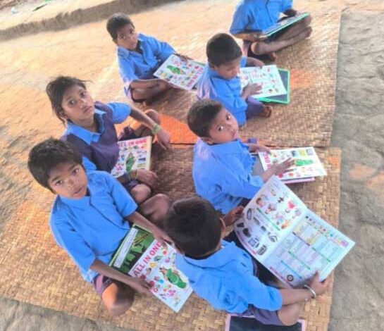 नक्सल मुक्त होने से अबूझमाड़ के कारकाबेड़ा में खुला स्कूल