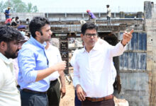 वित्त मंत्री चौधरी ने रायगढ़ की प्रमुख विकास परियोजनाओं का किया निरीक्षण