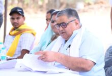 ग्राम हरिहरपुर में मंत्री अग्रवाल ने जनता से किया सीधा संवाद, त्वरित निराकरण के लिए अधिकारियों को दिए निर्देश