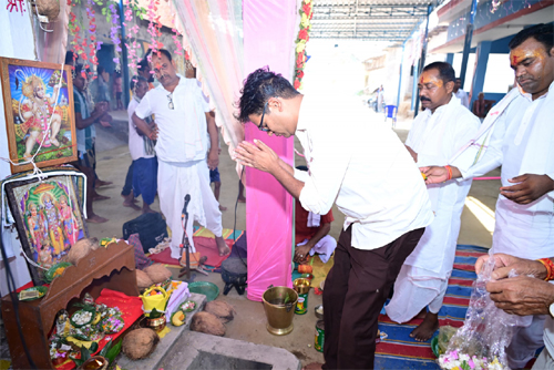 गृह ग्राम बायंग में श्रीरामनाम सप्ताह यज्ञ में शामिल हुए वित्त मंत्री चौधरी गृह ग्राम बायंग में श्रीरामनाम सप्ताह यज्ञ में शामिल हुए वित्त मंत्री चौधरी
