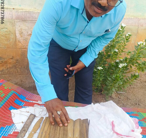 समलूर, बारसूर और दंतेश्वरी मंदिर में मिले 11वीं से 13वीं शताब्दी के दुर्लभ साक्ष्य, प्रभारी मंत्री कश्यप ने जताई खुशी समलूर, बारसूर और दंतेश्वरी मंदिर में मिले 11वीं से 13वीं शताब्दी के दुर्लभ साक्ष्य, प्रभारी मंत्री कश्यप ने जताई खुशी