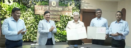 एसईसीएल एवं सीडब्ल्यूसी के बीच रणनीतिक एमओयू, कोयला परिवहन एवं रेल लॉजिस्टिक्स को मिलेगा बल एसईसीएल एवं सीडब्ल्यूसी के बीच रणनीतिक एमओयू, कोयला परिवहन एवं रेल लॉजिस्टिक्स को मिलेगा बल