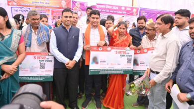 सुशासन तिहार: गांवों में खत्म हो रहा शिकायतों का दौर, बलौदाबाजार जिले में जनसमस्या निवारण का महाभियान शुरू