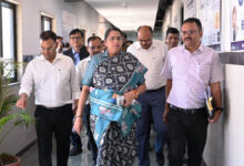नगरीय प्रशासन विभाग की नई सचिव शंगीता पहुंची इंद्रावती भवन, अधिकारियों से वन-टू-वन चर्चा कर योजनाओं की ली जानकारी नगरीय प्रशासन विभाग की नई सचिव शंगीता पहुंची इंद्रावती भवन, अधिकारियों से वन-टू-वन चर्चा कर योजनाओं की ली जानकारी