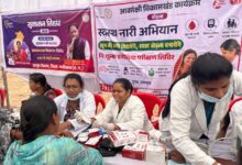 सुशासन तिहार बना स्वास्थ्य का सहारा : वनांचल की महिलाओं तक पहुंची जांच और जागरूकता