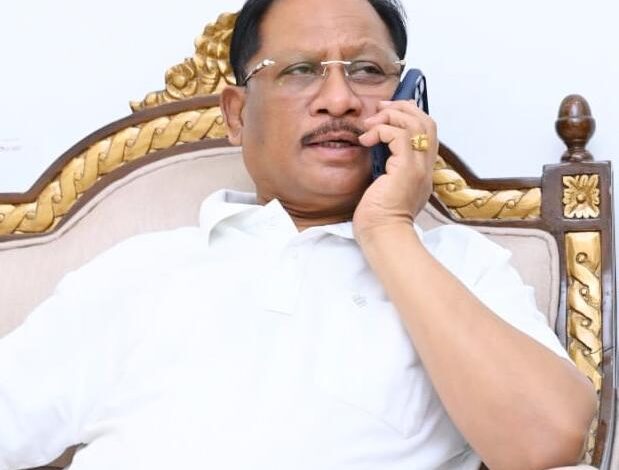 दाढ़ी सीसी रोड प्रकरण पर मुख्यमंत्री साय सख्त: कलेक्टर को मामले की जांच कर दोषियों पर कड़ी कार्रवाई के निर्देश