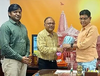 उच्च शिक्षा मंत्री से मिले कुलपति प्रो. दयाल, विवि के गुणात्मक विकास और समस्याओं पर हुई चर्चा