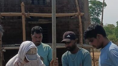 हैंडपंप मरम्मत से सरभोका के ग्रामीणों को मिली सुविधा