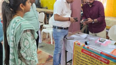 सुशासन तिहार में समाधान की पहल, शिविर में उमड़ी लोगों की भीड़, एक ही मंच पर मिली कई सुविधाएं