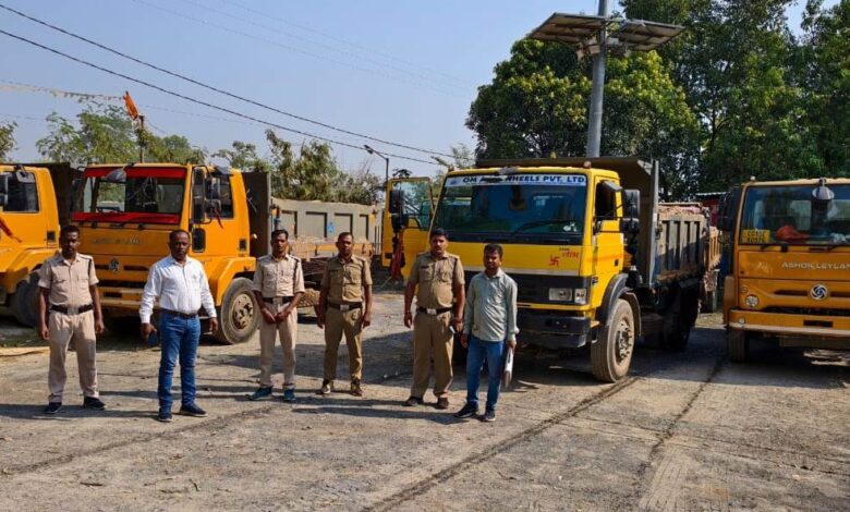 बलरामपुर में 4 टीपर जब्त