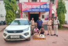 पूर्व नगर पालिका सभापति हरदीप अंग्रेजी शराब परिवहन करते गिरफ्तार, आठ अन्य भी