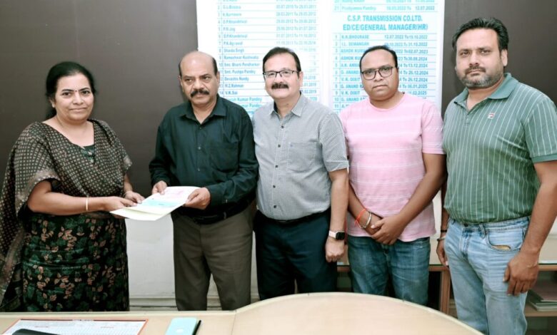 ट्रांसमिशन कंपनी और ओरिएंटल इंश्योरेंस कंपनी के बीच सामूहिक दुर्घटना बीमा पर अनुबंध